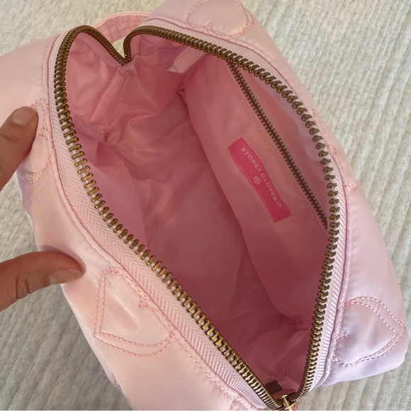 Pink Heart Patterned Pouch - Picture 6 of 13